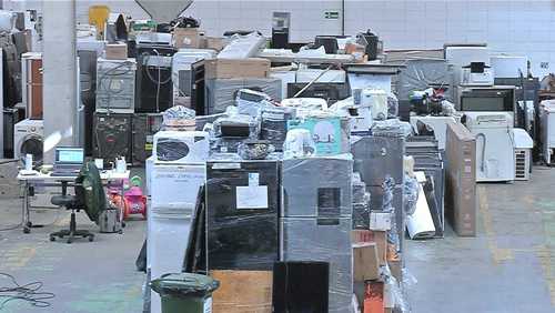 Lixo eletrônico: Brasil recicla apenas 10% do total descartado