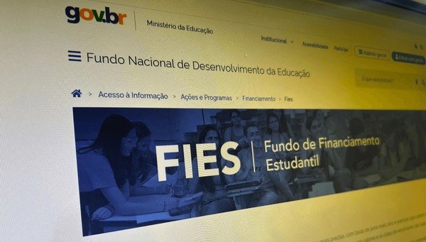 Fies: pré-selecionados têm até terça (4) para complementar informações