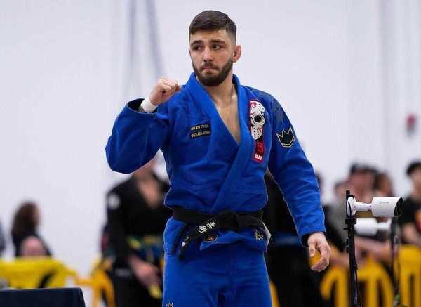 Professor de jiu-jitsu brasileiro é detido pelo ICE na Filadélfia, no EUA
