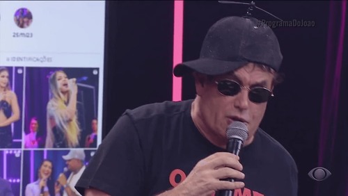 Sérgio Mallandro relembra perrengues da juventude e paquera em cemitério