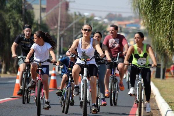 Após cinco anos, Prefeitura de Ribeirão Preto retoma programa ‘Domingo na Ciclofaixa’