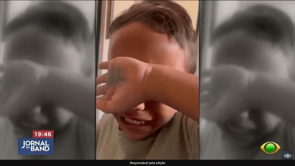 Pai e madrasta são presos suspeitos de torturar e matar menino de 3 anos