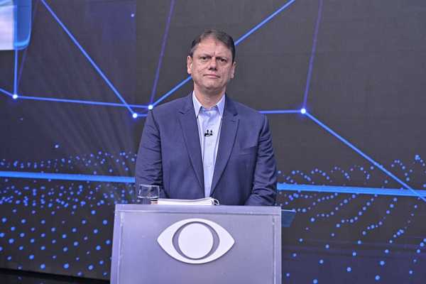 Tarcísio pede novo 'voto de confiança' para seguir no governo de SP