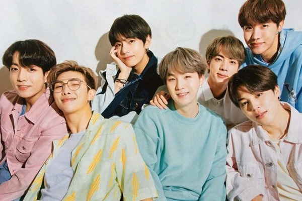 BTS é apontado como maior fenômeno musical desde Michael Jackson; entenda
