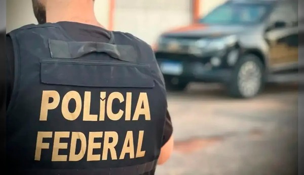 Operação da PF mira esquema de venda de diplomas de Medicina