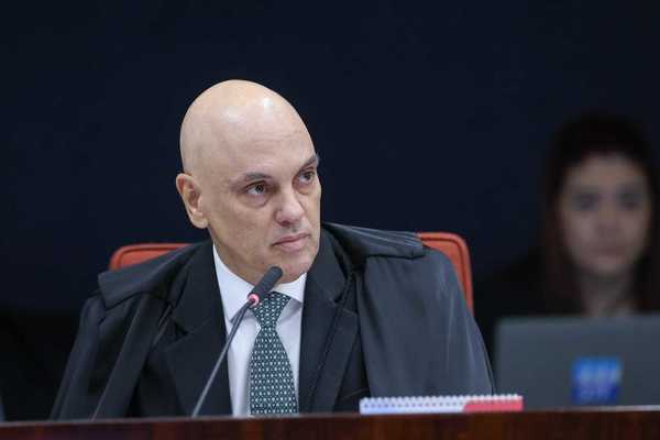 Moraes ordena busca contra ex-secretário apontado como fonte jornalística