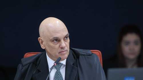 Moraes ordena busca contra ex-secretário apontado como fonte jornalística
