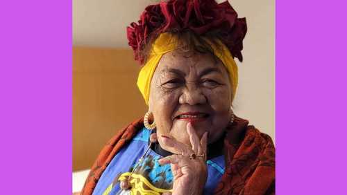 Cantora Dona Onete é internada para tratar quadro de infecção