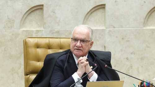 Fachin defende sigilo da fonte após operação em caso envolvendo Dino