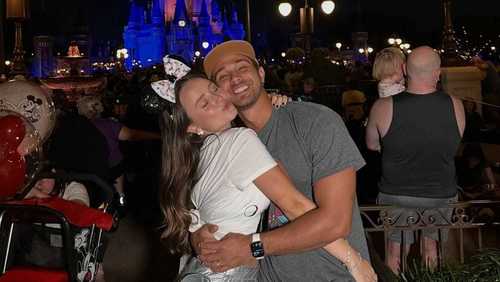 Larissa Manoela elogia atuação de André Luiz Frambach: "Só orgulho"