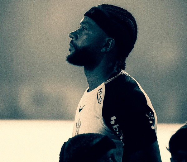 Conselho aprova renovação de Memphis com o Corinthians