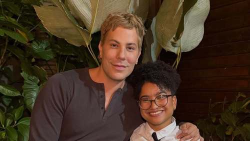 Tia Milena realiza sonho e conhece Christian Chávez, ex-Rebelde