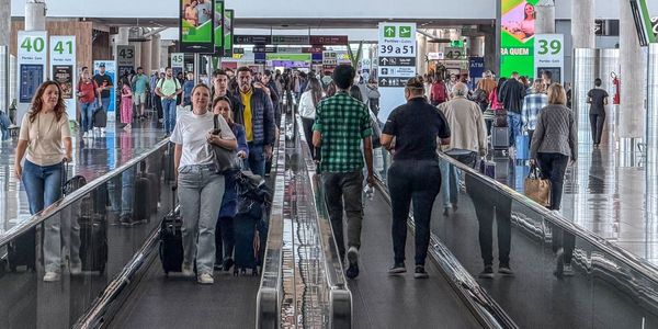 Aviação doméstica brasileira tem a maior movimentação em 26 anos