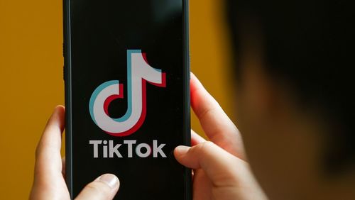 Brasil multa TikTok em R$ 153,7 mi por falhas em dados de adolescentes