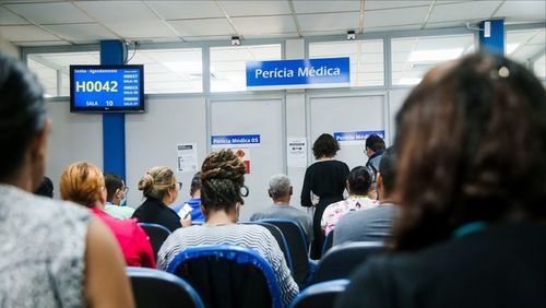 Governo diz que fila de espera do INSS caiu para 1,2 milhão de requerimentos