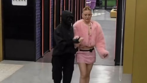 Brasileira é expulsa do 'Big Brother' Argentina após briga generalizada