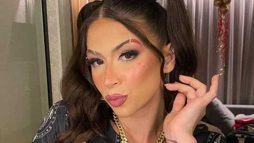 MC Pipokinha é condenada por expor menores a conteúdo sexual em show