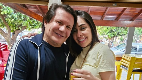 Giovani, dupla com Gian, já curtia bar com affair antes do divórcio