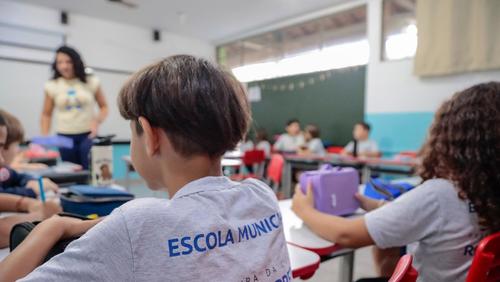 Inscrições para vagas no Ensino Fundamental da rede pública começam nesta terça-feira (1)