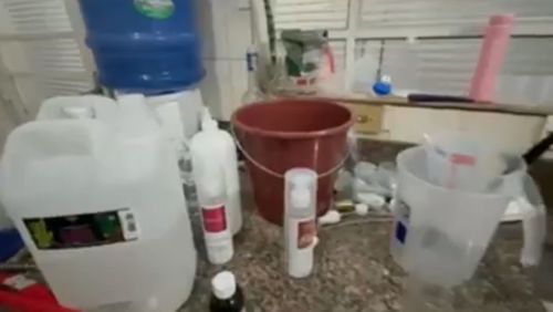 Mulher é presa por adulterar cosméticos no interior de São Paulo