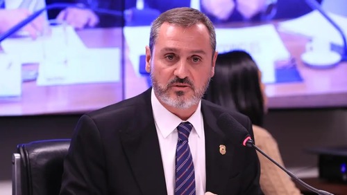 Diretores da PF colocam cargos à disposição em apoio a Andrei Rodrigues