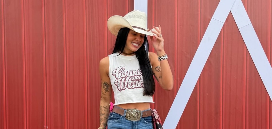 Ana Castela rebate boatos sobre uso de anabolizantes: "Não posso"