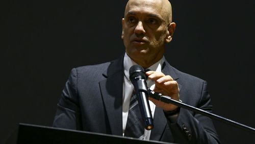 "Inconstitucional e ilegal", diz Moraes sobre investigação de Mendonça