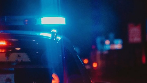 Viatura atropela e mata dois homens em Minas Gerais