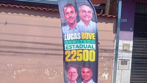 TSE proíbe uso da imagem de Jair Bolsonaro em santinhos durante campanha