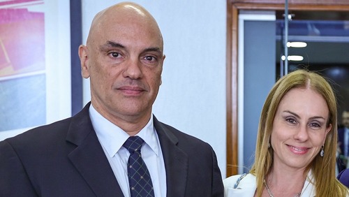 Moraes se declara impedido de ser relator em ação que envolve a esposa