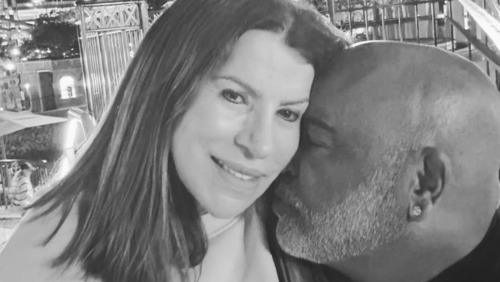 Viúva de Rick se despede do cantor após 42 anos: “Não sei como continuar”