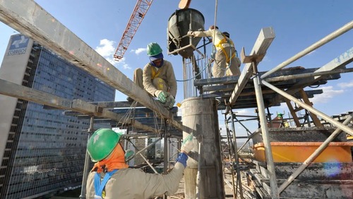 Brasil cria 165,8 mil postos de trabalho em agosto, aponta Caged