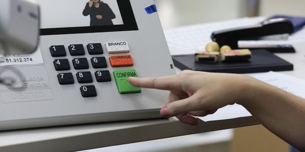Eleitor que faltou o primeiro turno pode votar no segundo