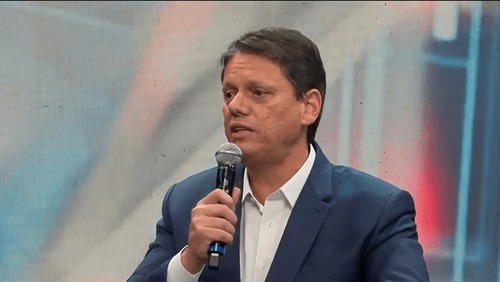 Tarcísio atribui resultado eleitoral a 'esgotamento com o lulopetismo'