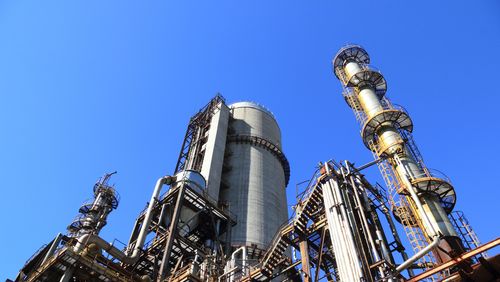 Faturamento da indústria cai 3,5% em agosto, informa CNI