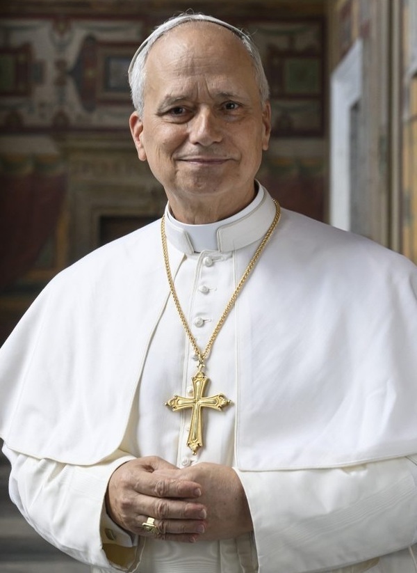 Papa Leão XIV é diagnosticado com câncer no pulmão