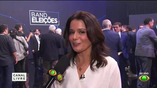 Adriana Araújo avalia debate da Band entre Lula e Flávio: ‘Missão cumprida’