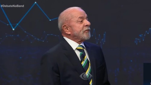 Debate na Band: Lula para Flávio: ‘Dia 25 você perderá a imunidade e vai ter problema’