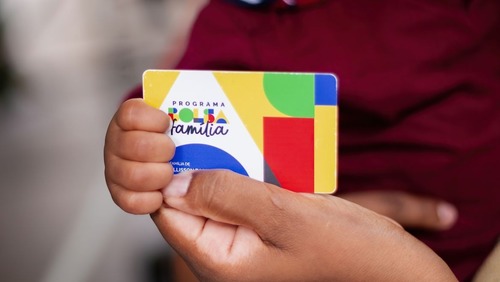 Governo antecipa pagamento do Bolsa Família a 6 dias da eleição