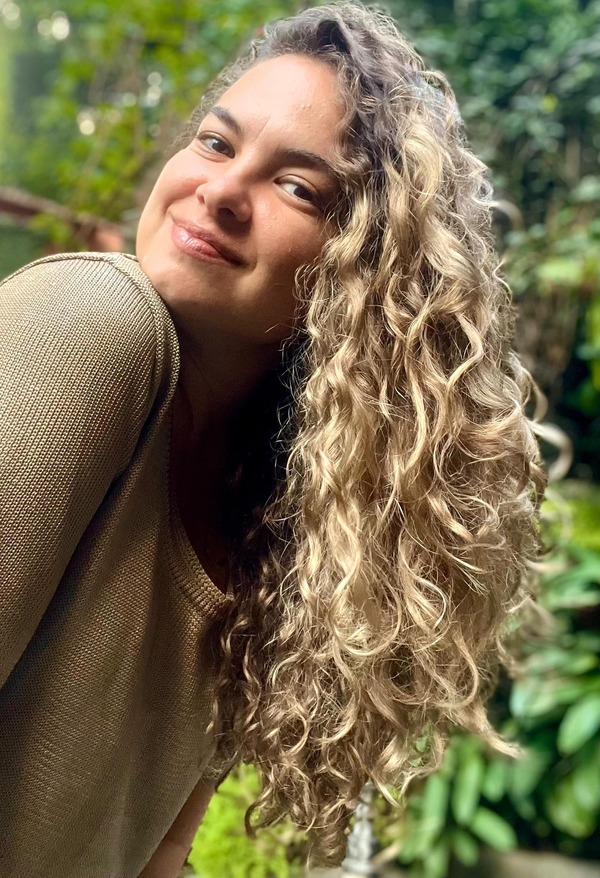 Morte de Lua Blanco por câncer no intestino acende alerta sobre doença