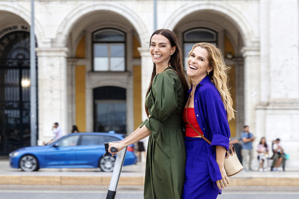'Minha Melhor Amiga' supera 'Ainda Estou Aqui' em ranking da bilheteria nacional