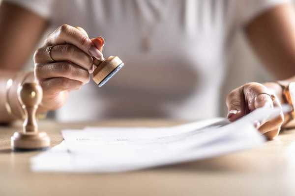 Mais de 40 mil brasileiros trocam de nome em cartório após lei