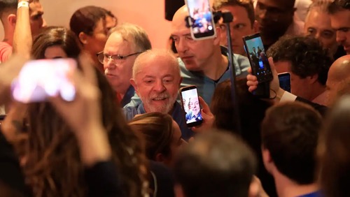 Lula recebeu mais votos contra Flávio do que em comparação a Jair em 2022