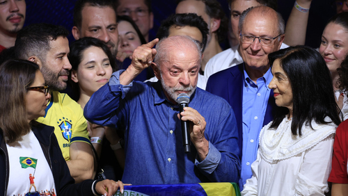 Lula agradece Janones após virada e destaca o papel do 'Exército de Lula'