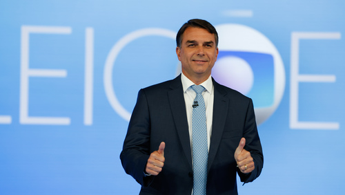 PF aciona autoridades na Argentina sobre possível fuga de Flávio; país nega