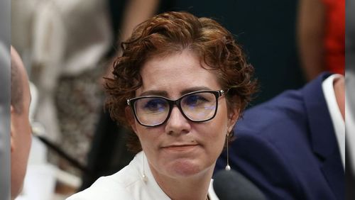 Justiça da Itália atende pedido da defesa e adia julgamento de Zambelli