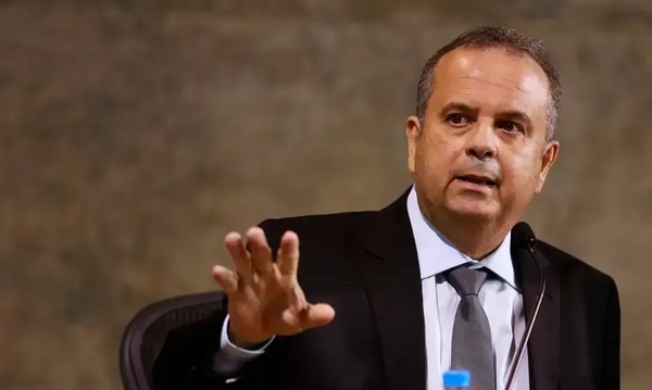 Rogério Marinho diz que Flávio 'pediu um tempo' antes de viagem aos EUA