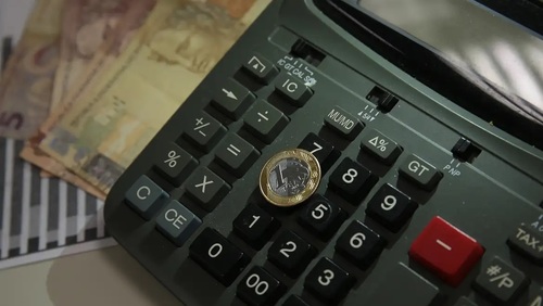 Imposto sobre consumo pode superar 30% e colocar Brasil no topo de ranking