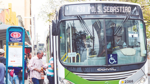 STJ barra reajuste da tarifa de ônibus