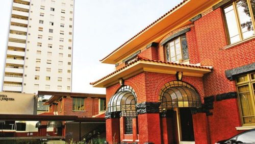 Biblioteca reabre no início de fevereiro